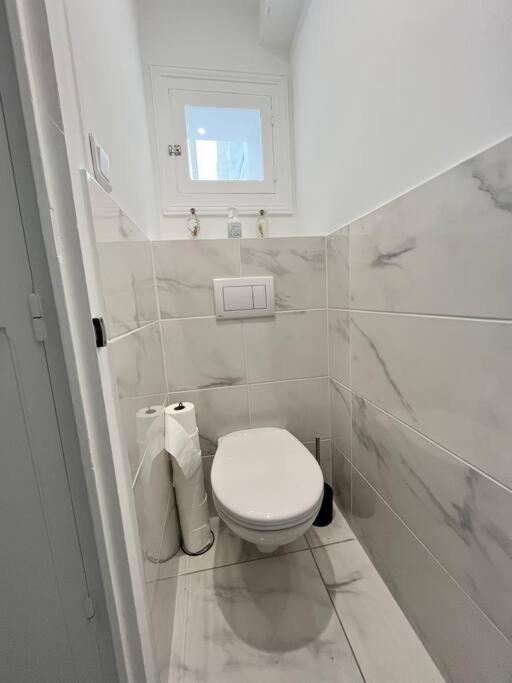 Appartement Renove - Wifi - Jardin - Centre De Niort Esterno foto